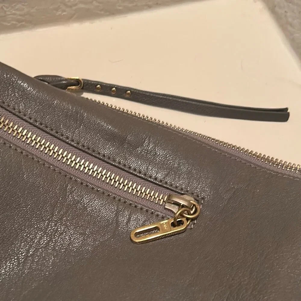 Chloe Vanessa Messenger Bag Gray Leather Minimalist Old Money Classic Purse